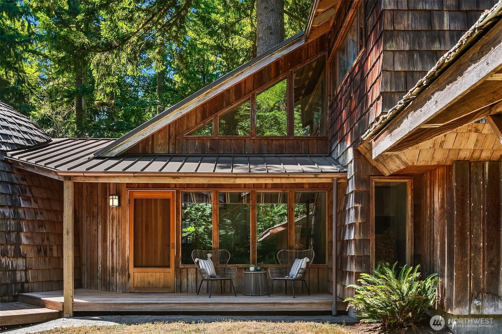 Property Photo: 1320 161st Avenue SE WA 98290