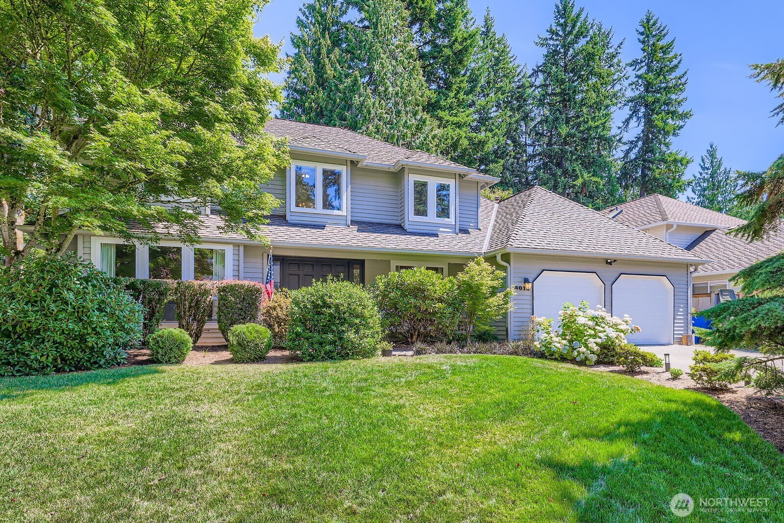 Property Photo: 3012 217th Avenue SE WA 98075