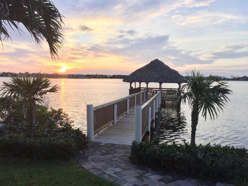 Property Photo: 8200 Lakeshore Drive 4060 FL 33462