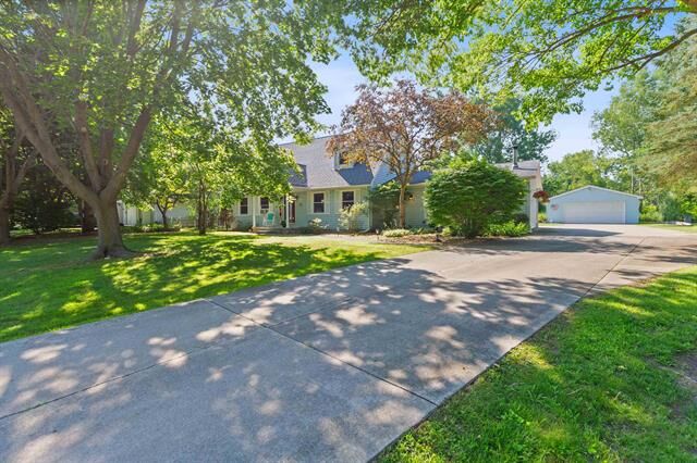 Property Photo:  5394 Ponderosa Drive  MI 48049 