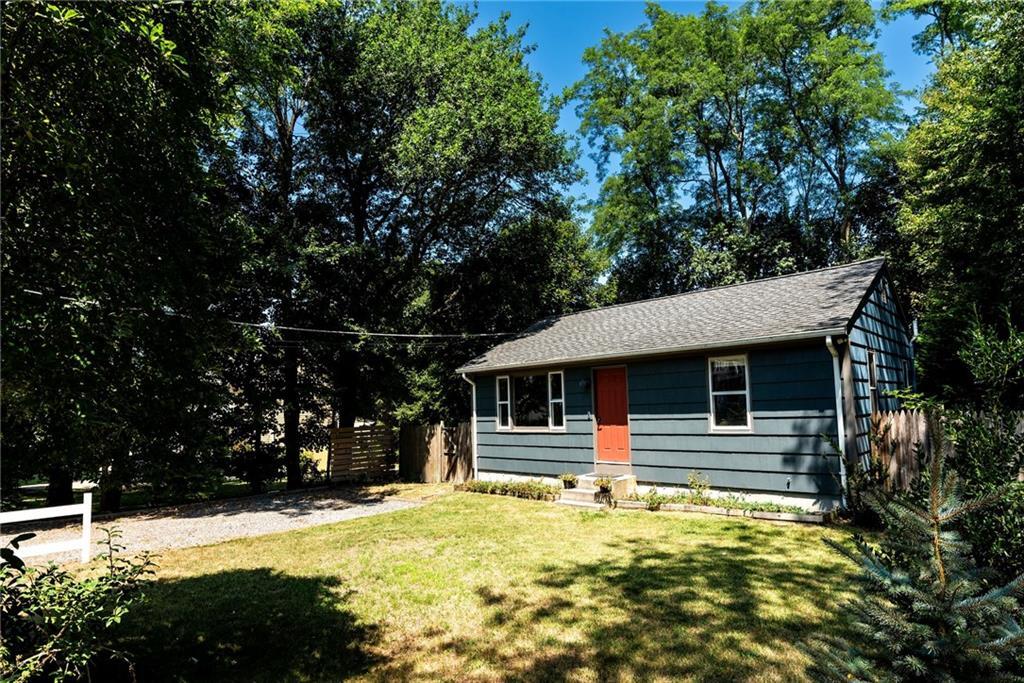 Property Photo:  10 Ship Street  RI 02835 