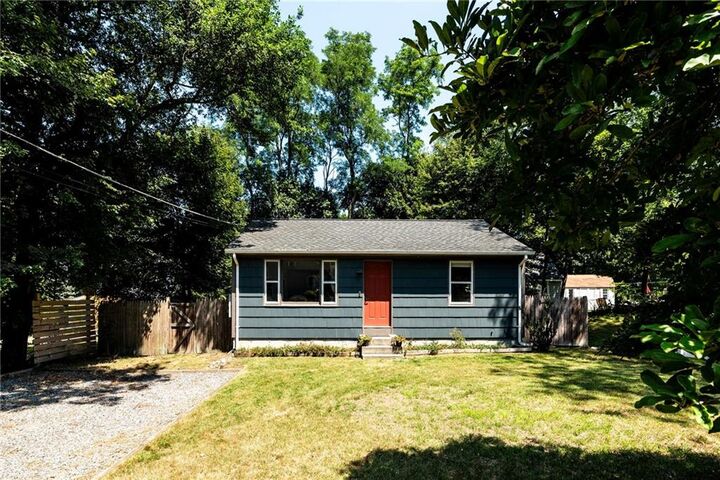 Property Photo: 10 Ship Street RI 02835