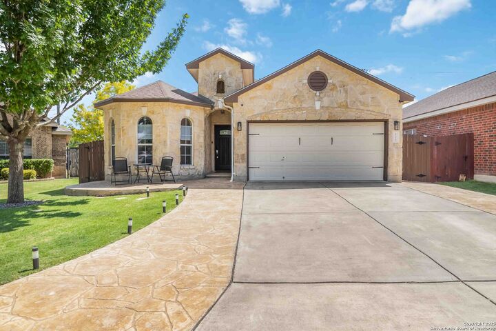 Property Photo:  9806 Cochem Path  TX 78023 