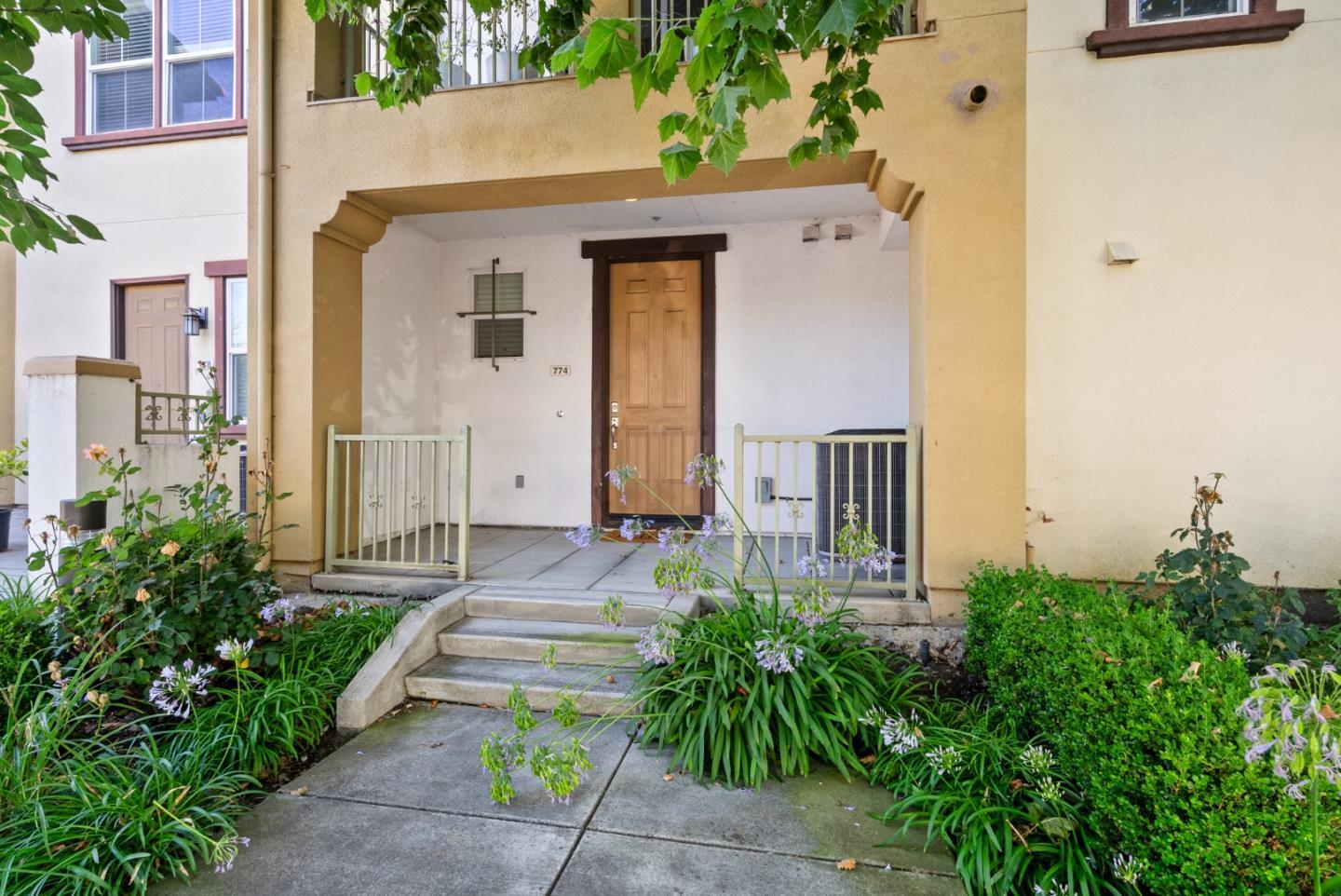 Property Photo: 774 Cedarville Lane CA 95133