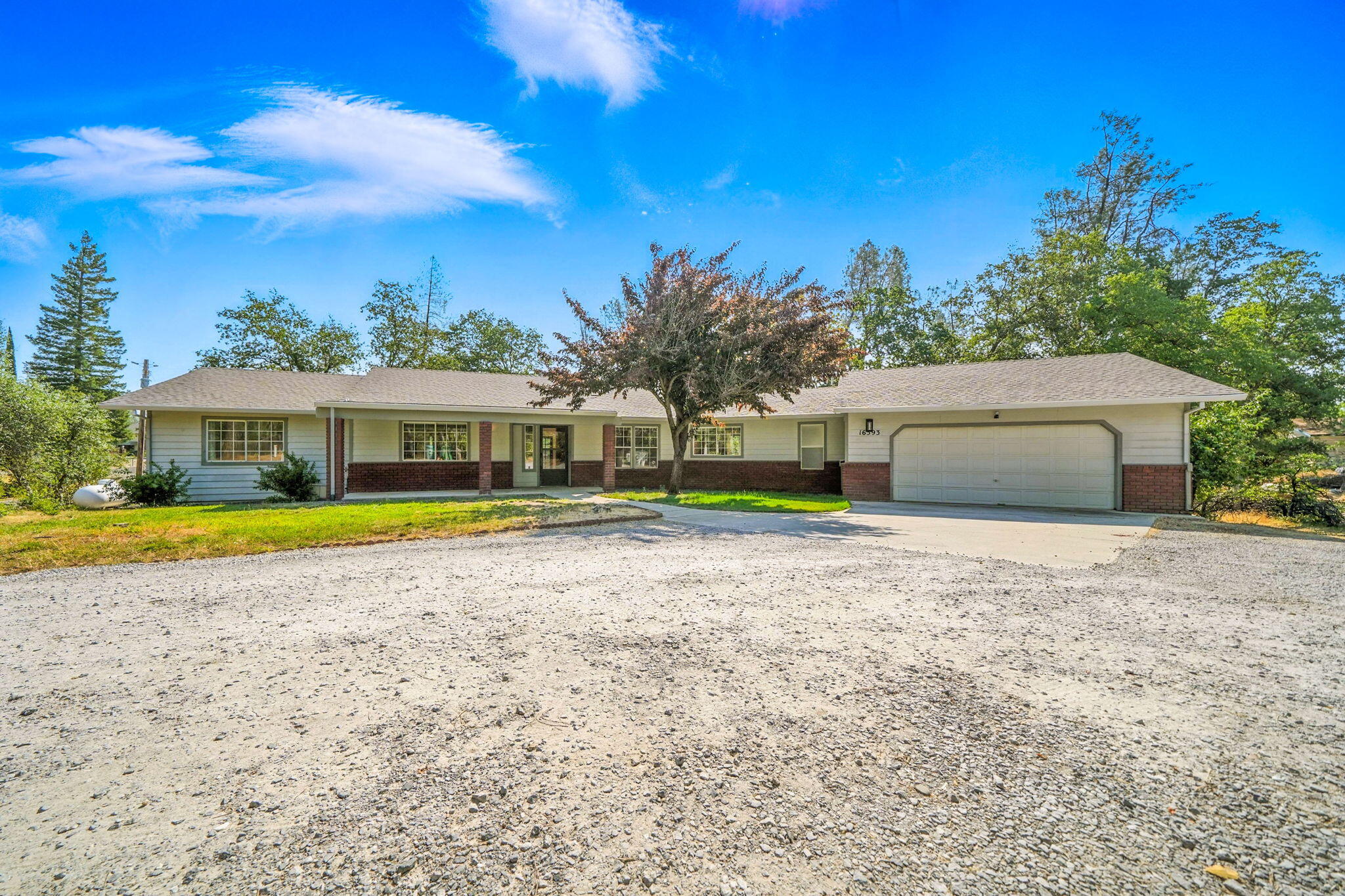 16593 Vladimir Court  Redding CA 96001 photo