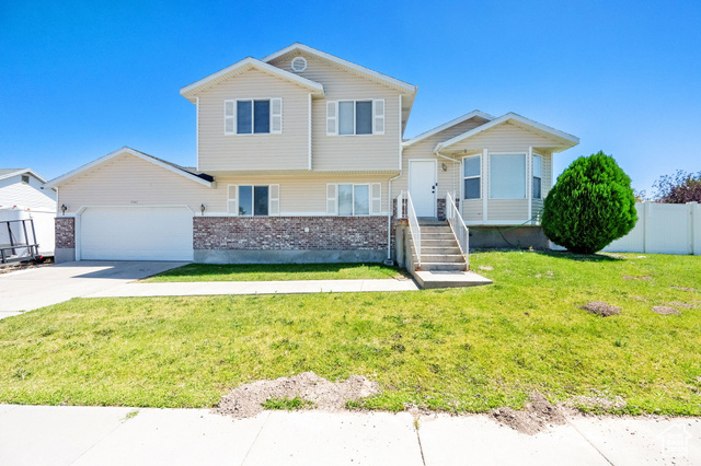 5343 W Ridge Brook Way  Salt Lake City UT 84118 photo