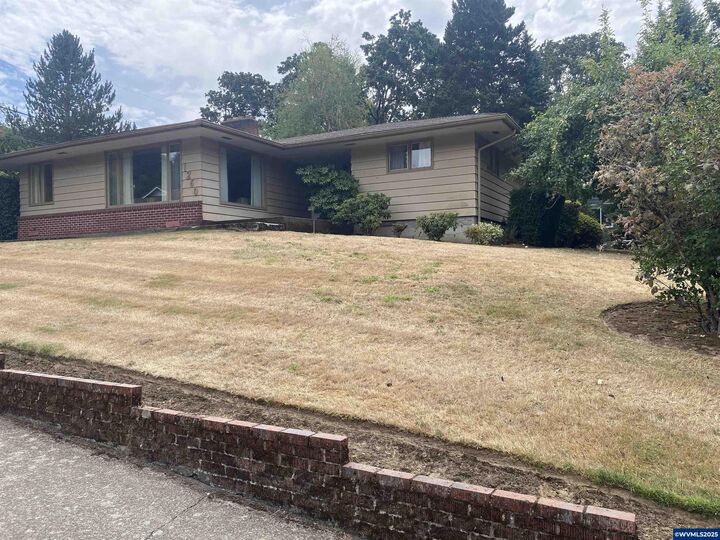 1260 Acacia Dr S  Salem OR 97302 photo