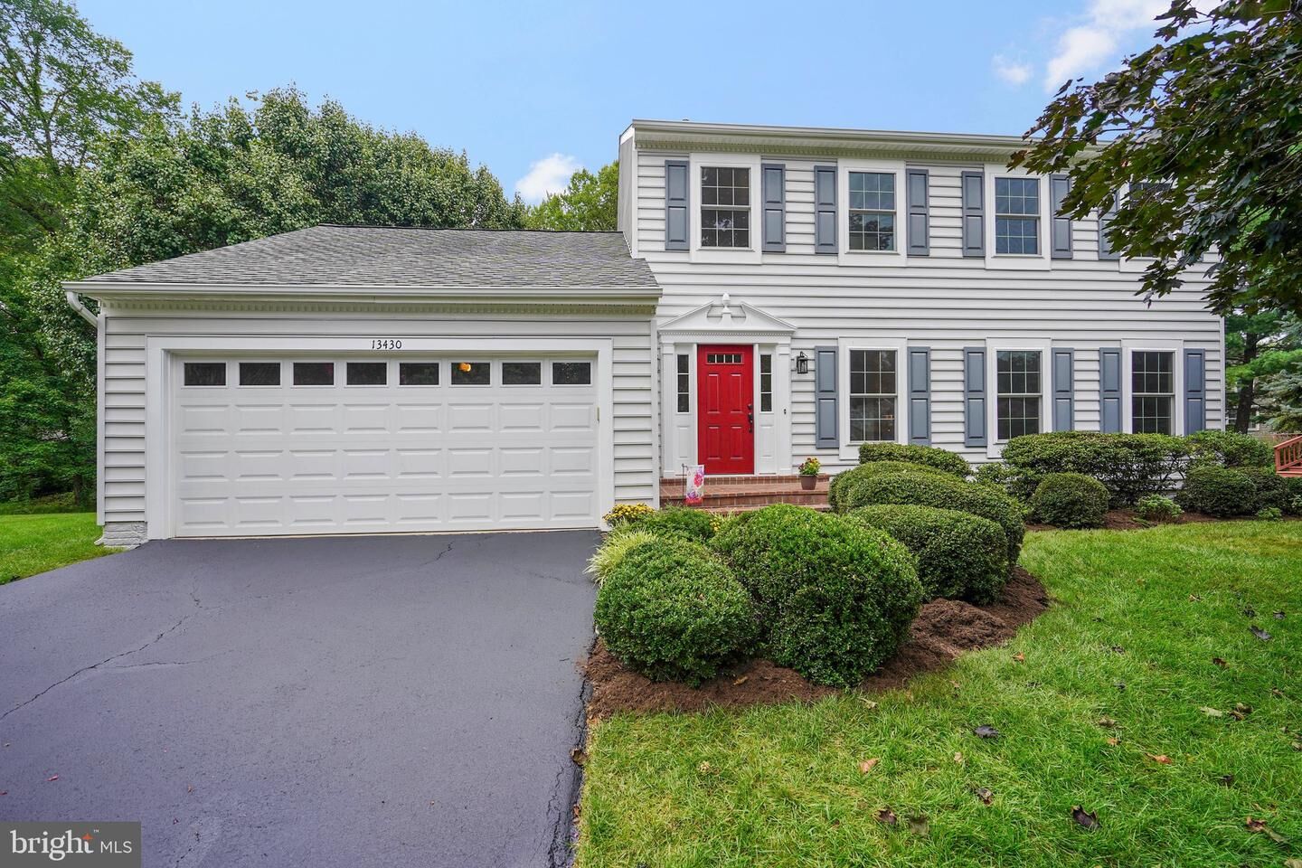 Property Photo: 13430 Black Gum Court VA 20151