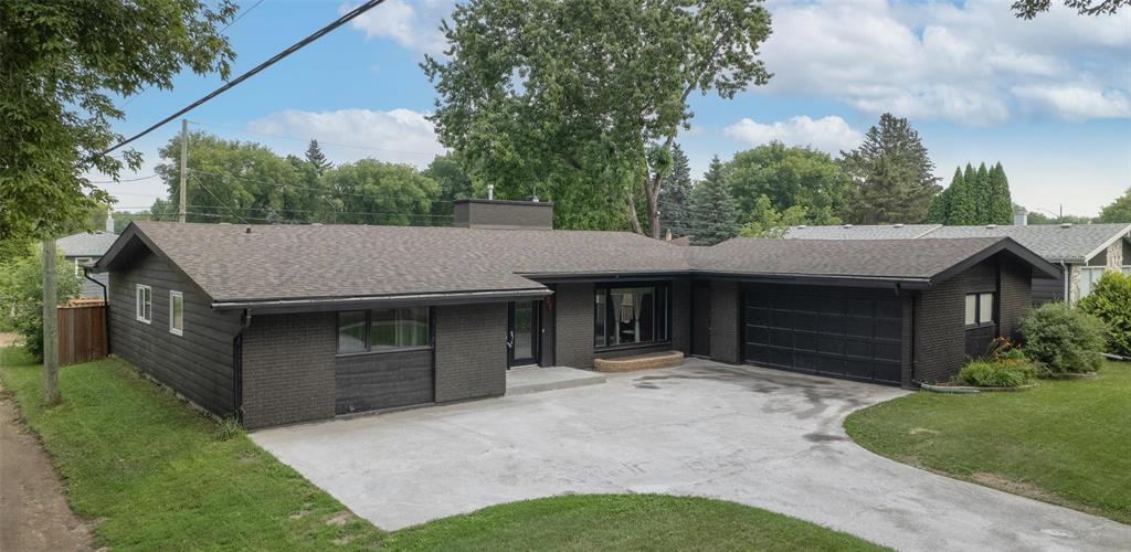 221 27th Street  Brandon MB R7B 2E6 photo