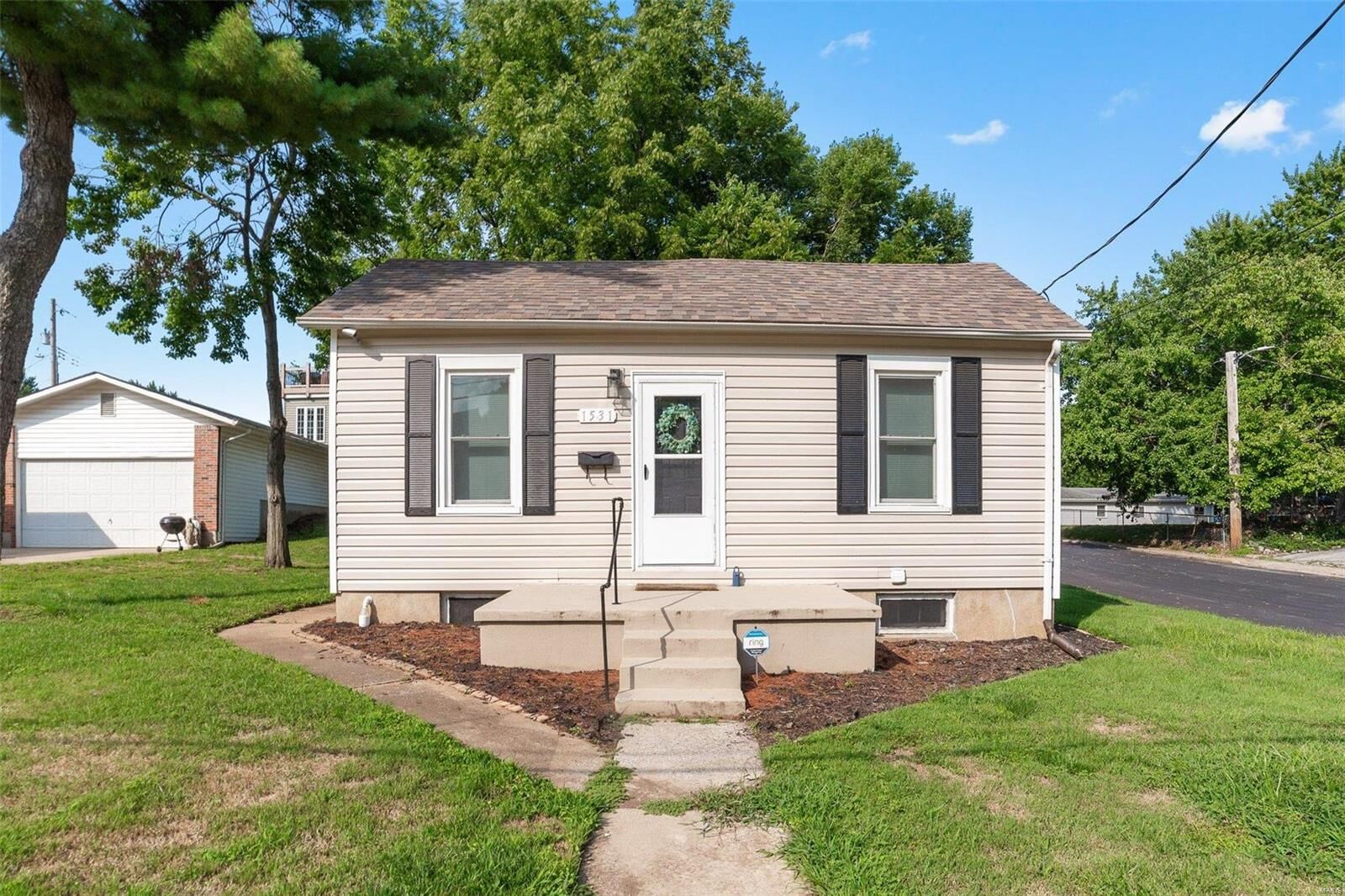 Property Photo:  1531 W Randolph Street  MO 63301 