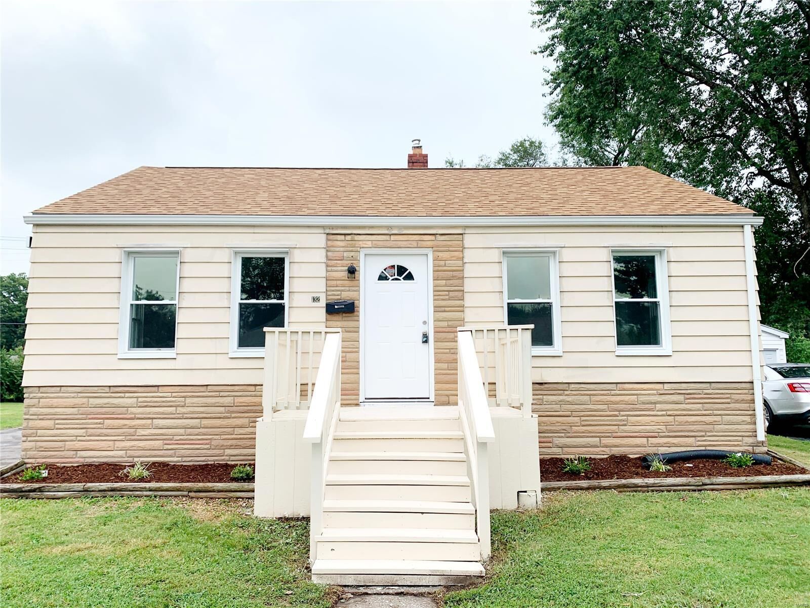 Property Photo: 132 Victory Drive IL 62024