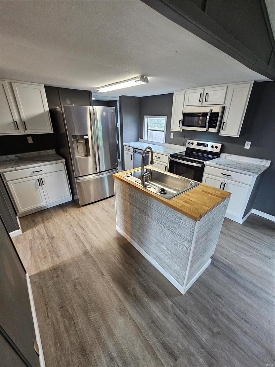 Property Photo:  1605 Mary Street  MO 63780 