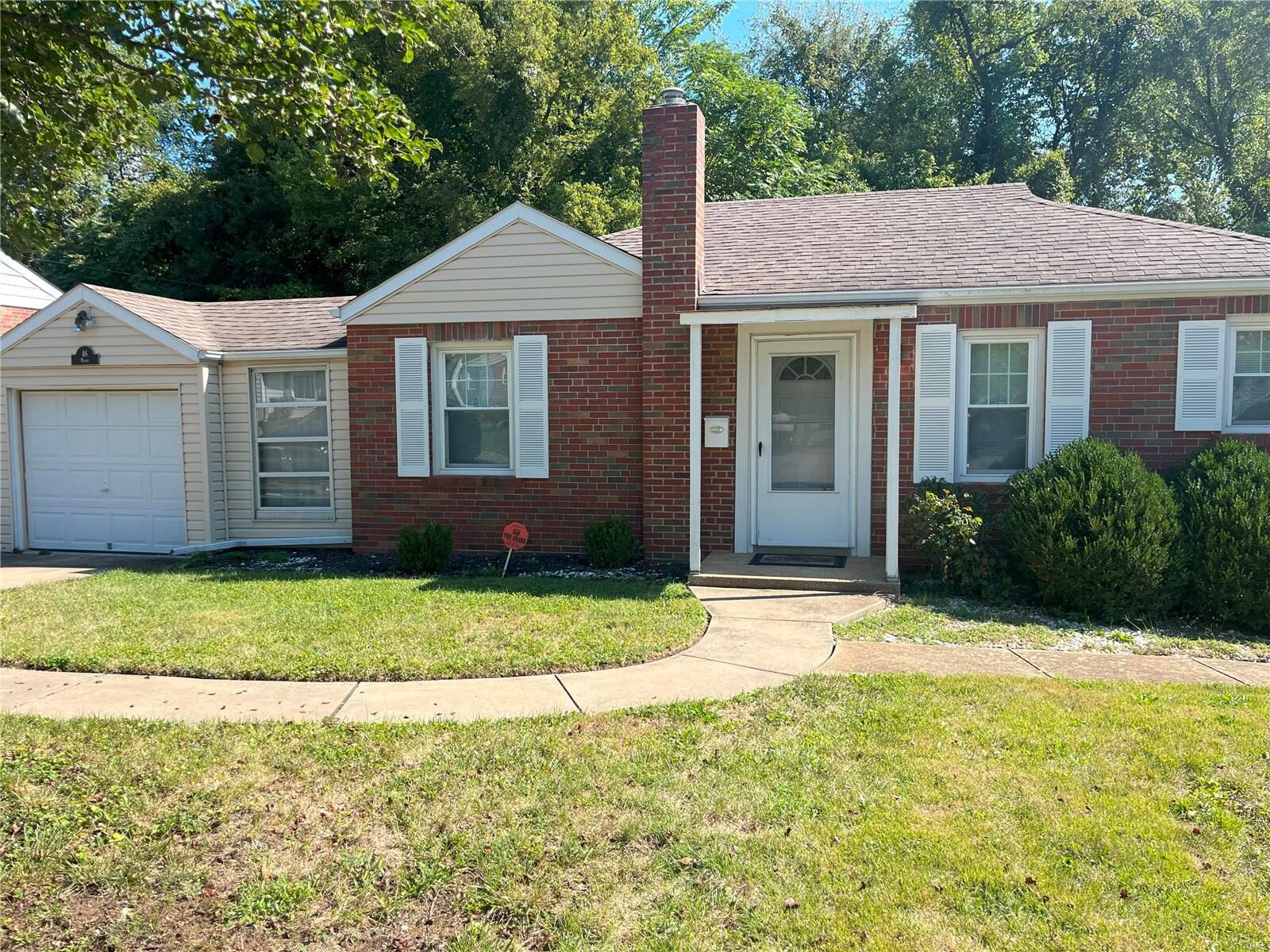 Property Photo: 46 Mayme Drive MO 63135