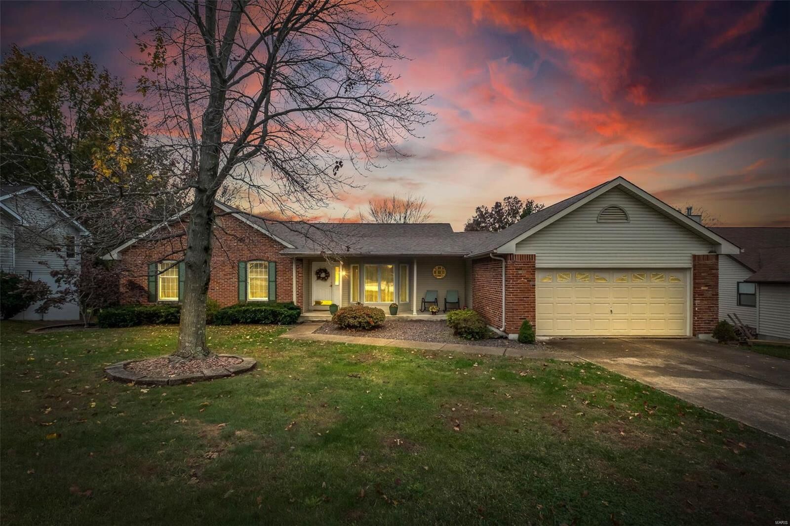 Property Photo: 205 Washington Heights Drive MO 63090