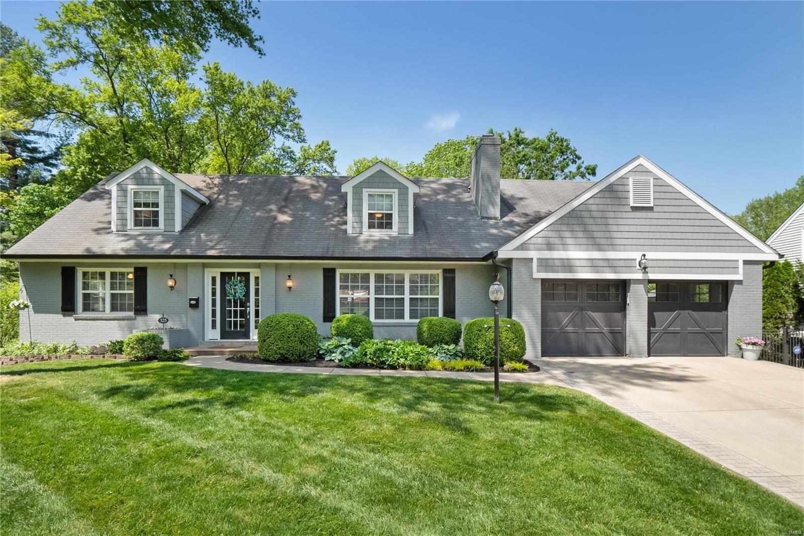 Property Photo:  525 Clif Side Court  MO 63122 