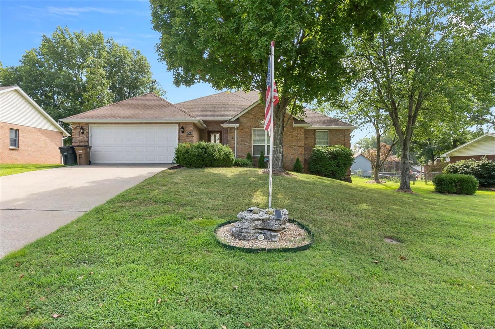 Property Photo:  1740 Sherwood Drive  MO 63701 