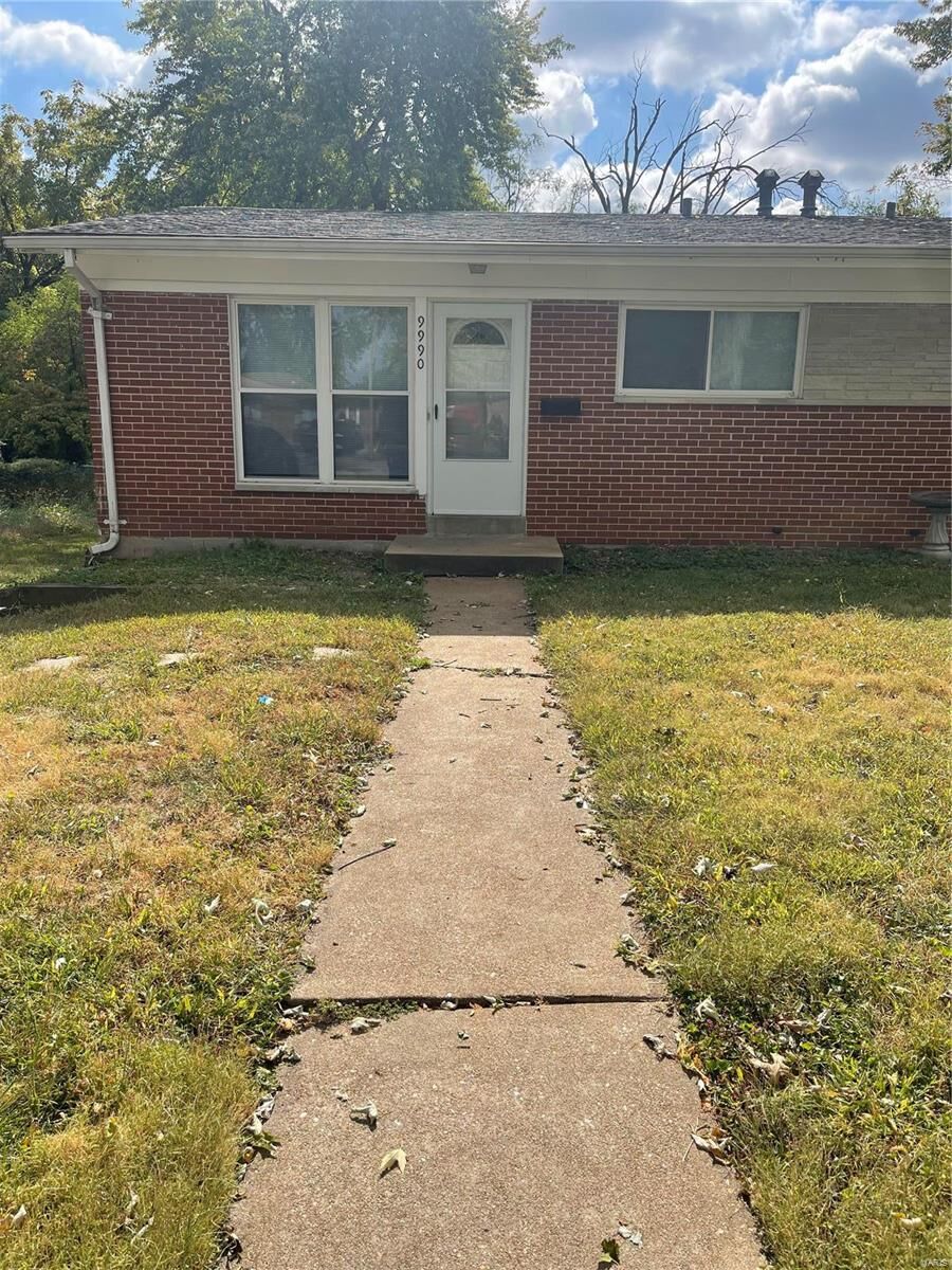 Property Photo:  9990 Fox Hall Court  MO 63074 