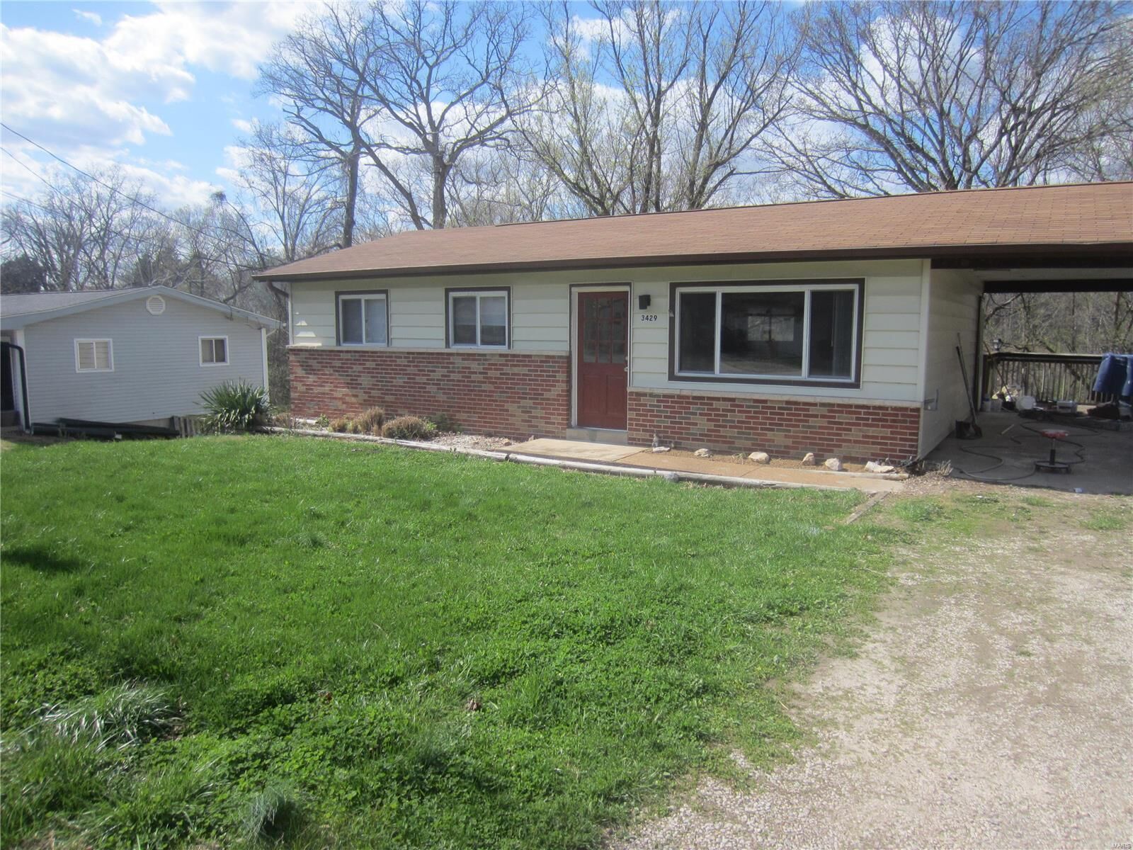 Property Photo:  3429 Henry  MO 63052