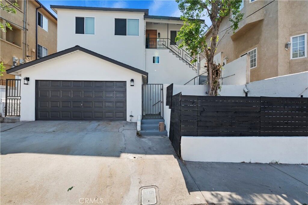 Property Photo: 1152 Miller Avenue CA 90063