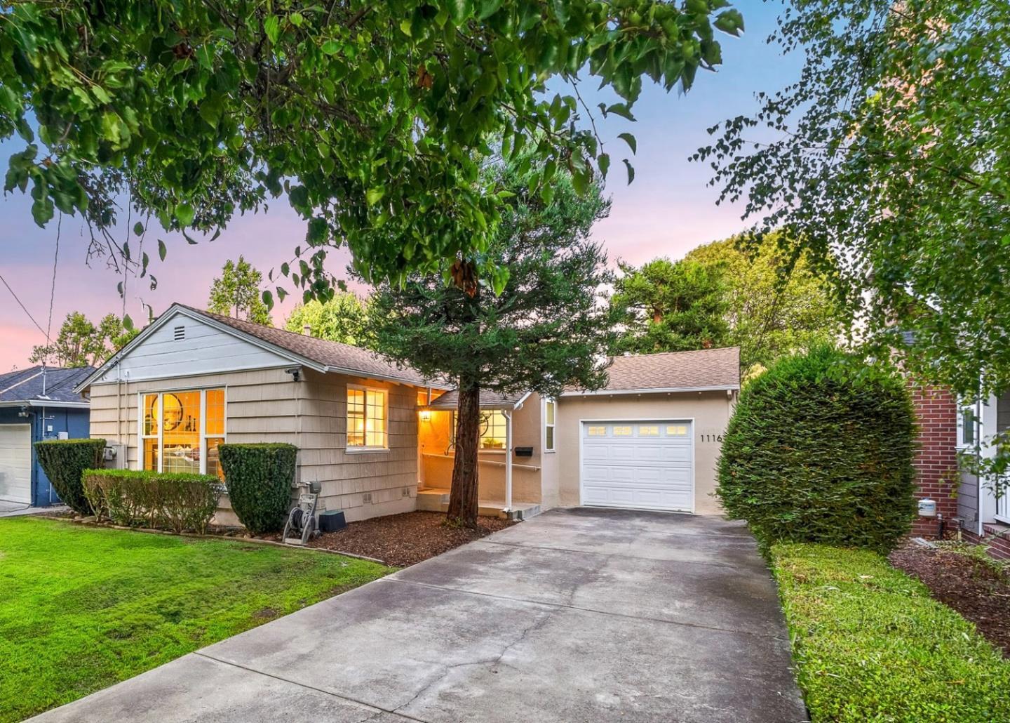Property Photo: 1116 17th Avenue CA 94063