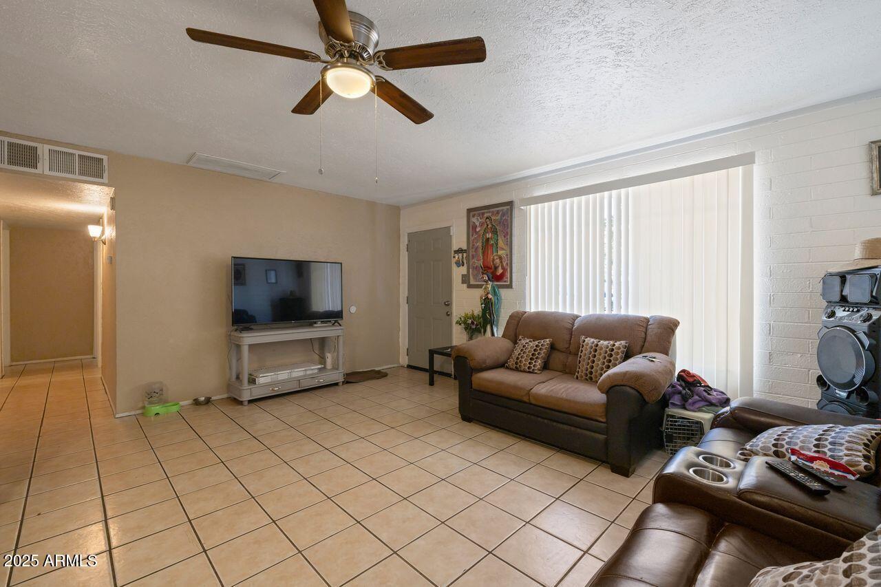 Property Photo: 5044 W Campbell Avenue AZ 85031