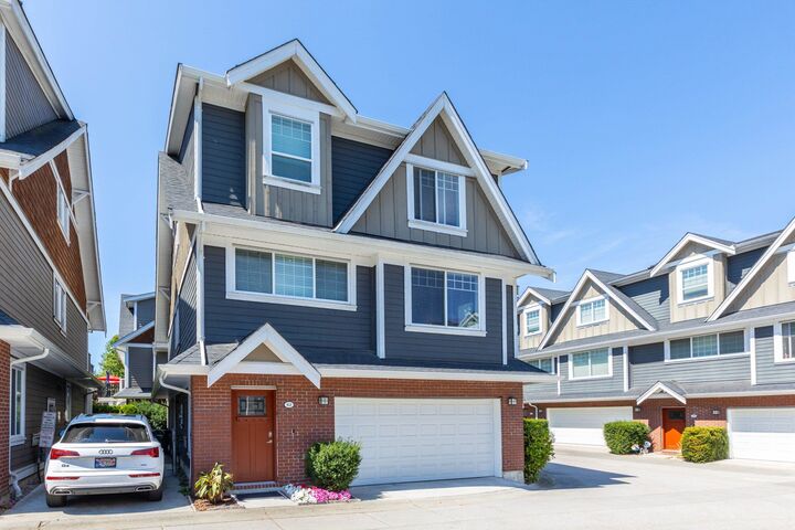 Property Photo: 15988 32 Avenue 63 BC V3Z 2J4