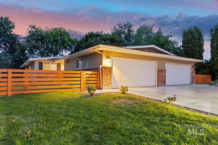 8561 W Goddard  Boise ID 83704 photo