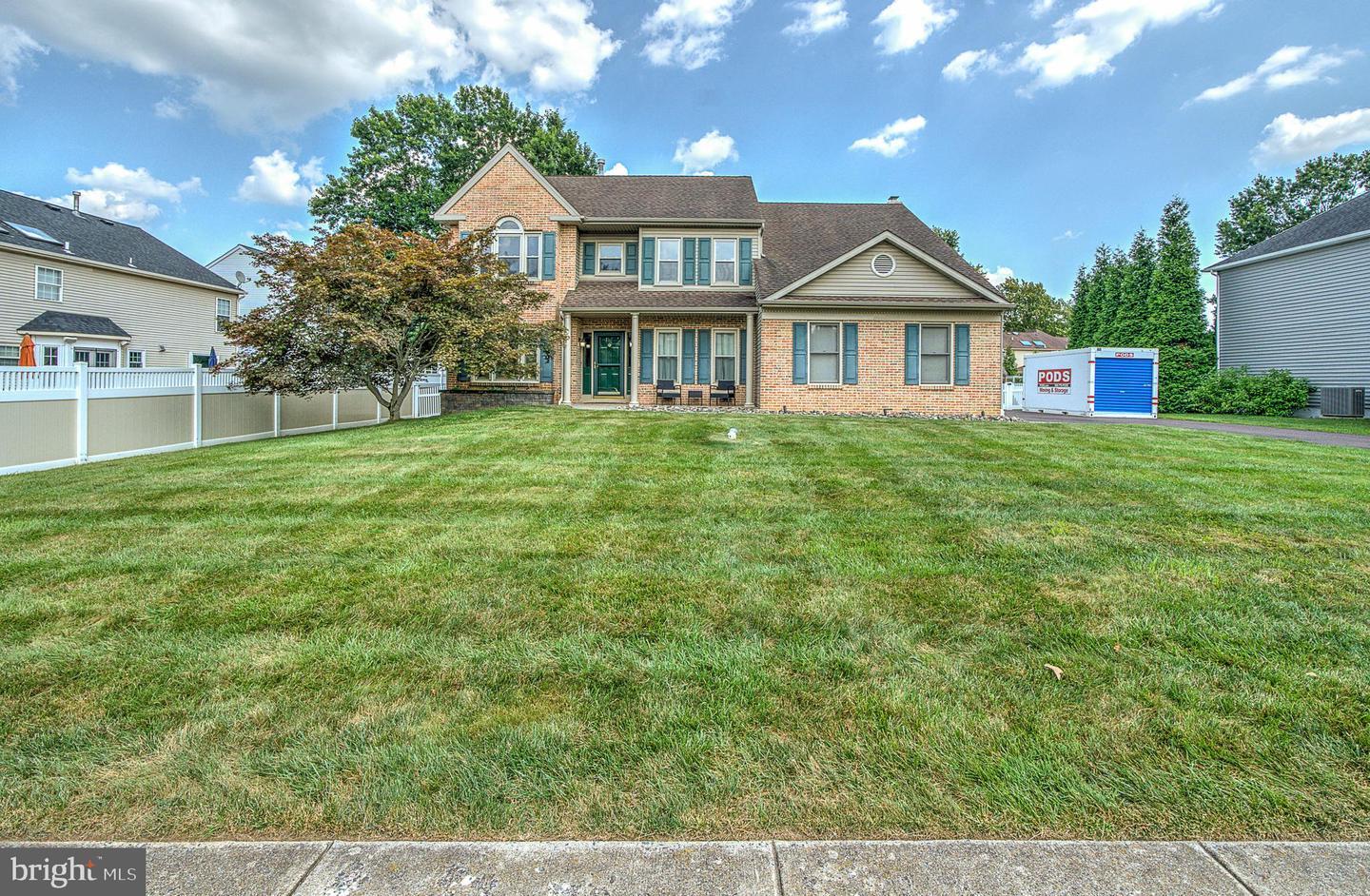 Property Photo: 314 Sonnet Lane PA 19426
