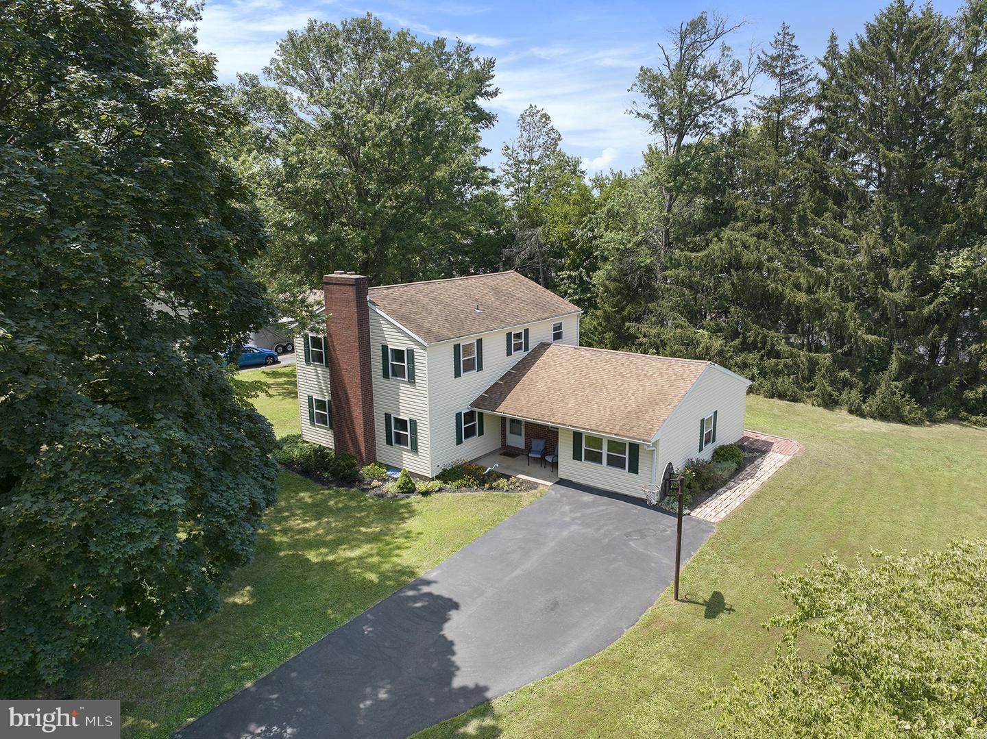 Property Photo: 1131 McKelvey Lane PA 19422