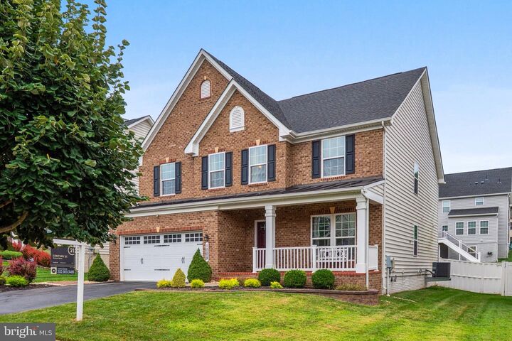 Property Photo:  1009 Guillemot Drive  MD 20906 