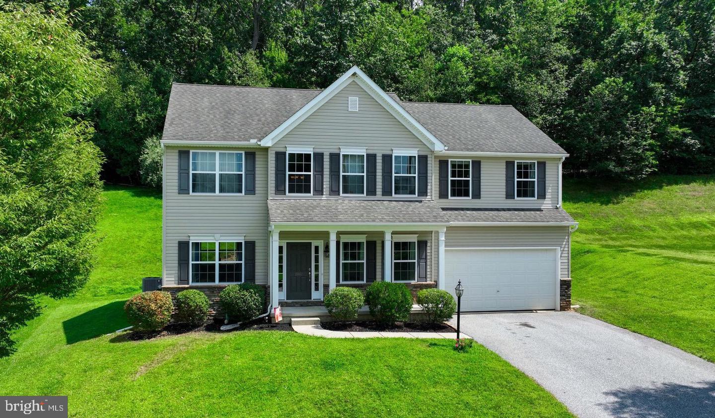 20062 Meadowsweet Lane  Glen Rock PA 17327 photo