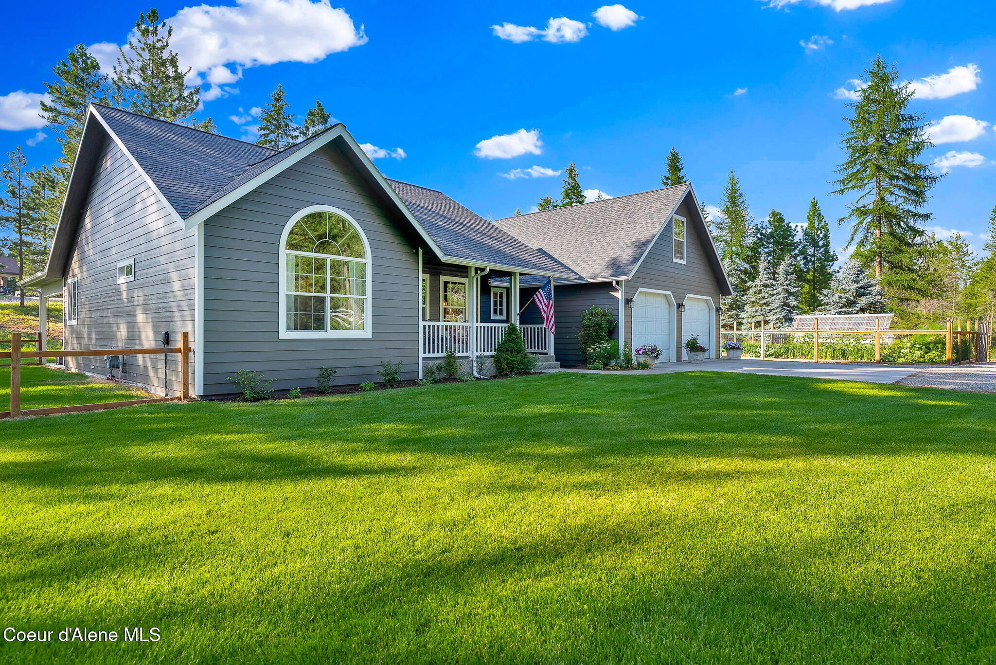 Property Photo: 721 Chokecherry Dr ID 83805