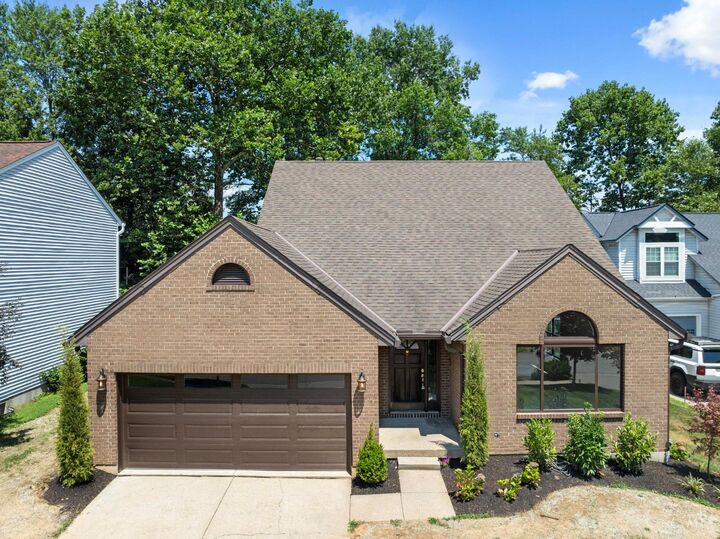 Property Photo: 8240 Woodglen Drive OH 45255