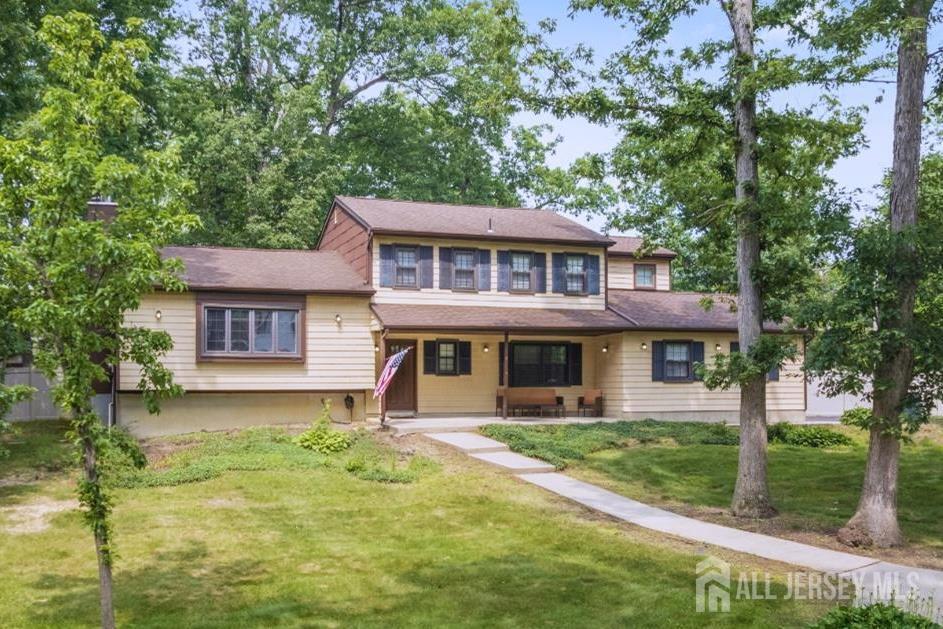 Property Photo:  2 Kerry Court  NJ 08857 