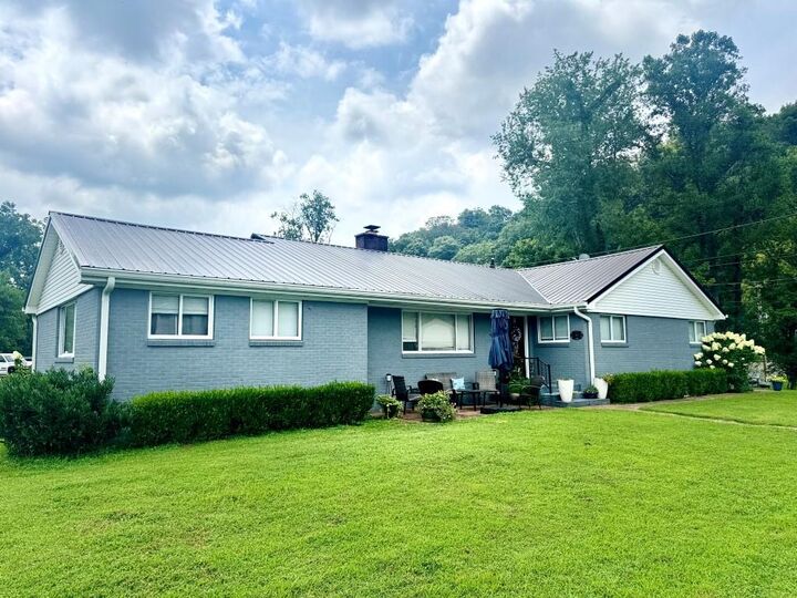 147 Walnut Street  Pikeville KY 41501 photo