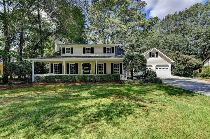 Property Photo:  1981 Shoreline Trace  GA 30017 