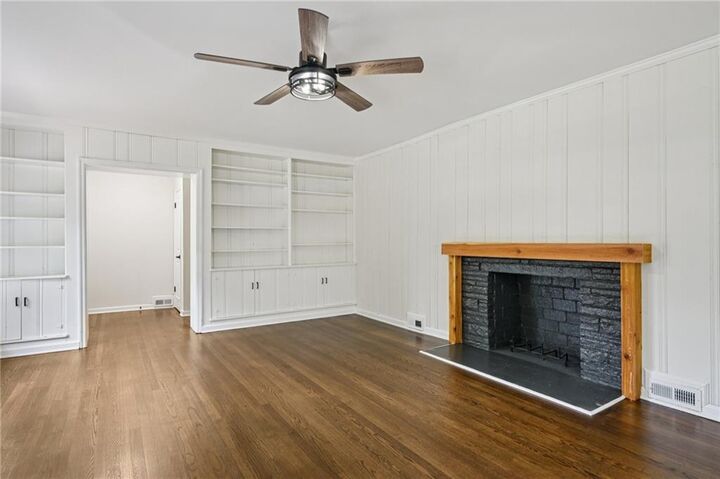Property Photo: 1343 Downs Drive SW GA 30311