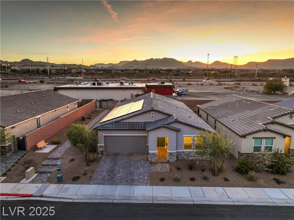 Property Photo: 617 Sylvan Street NV 89002