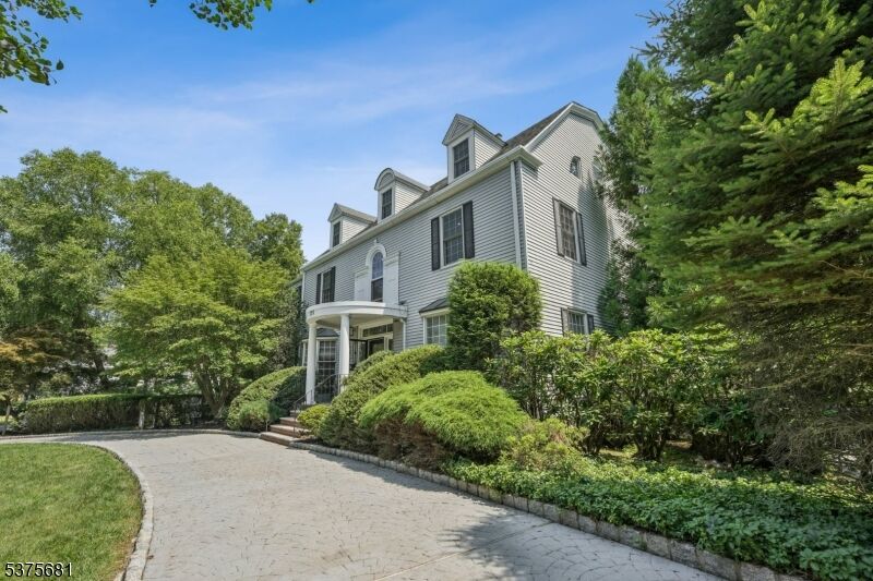 Property Photo: 191 Hillside Ave NJ 07631