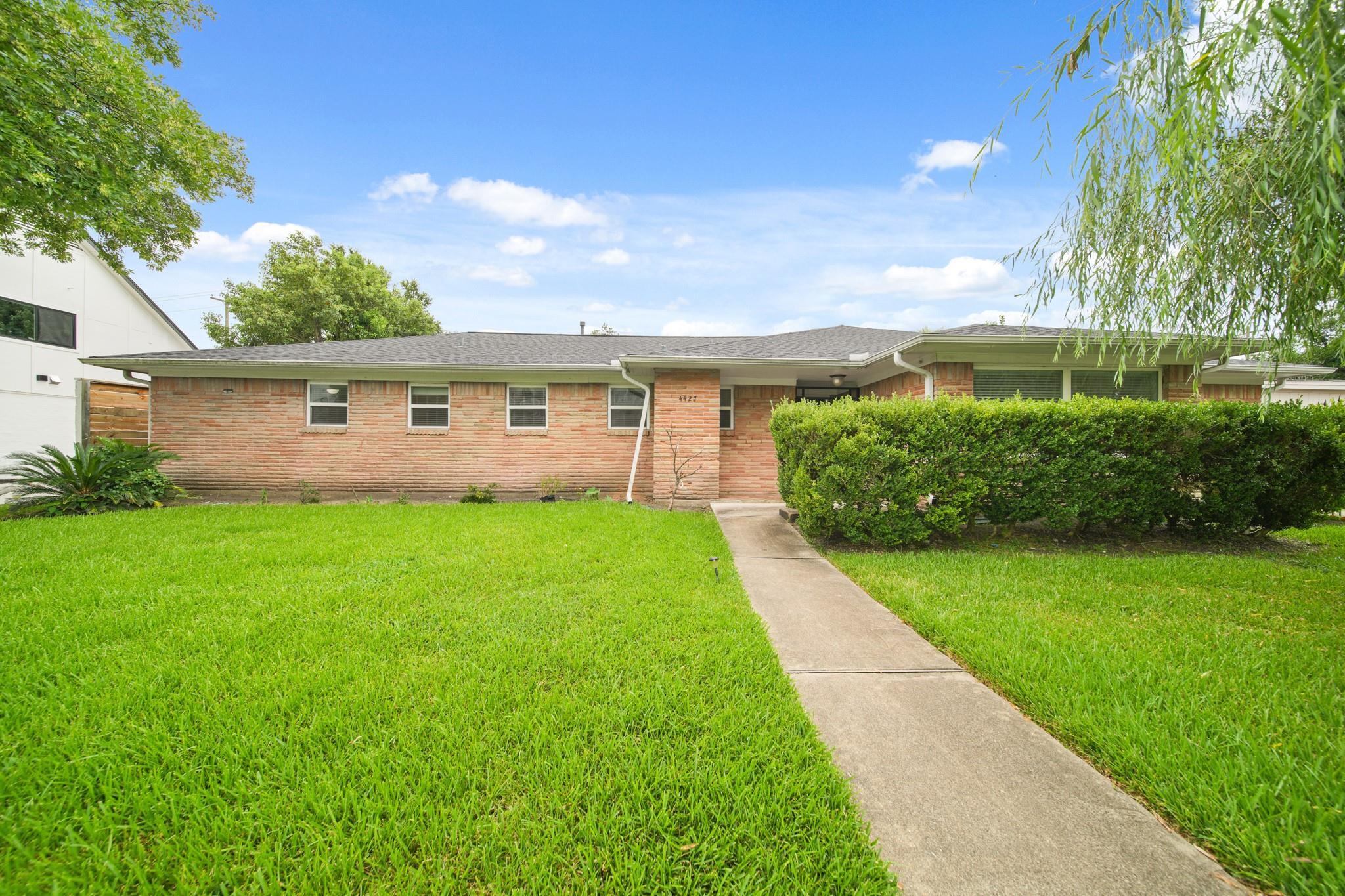 Property Photo: 4427 Sarong Drive TX 77096