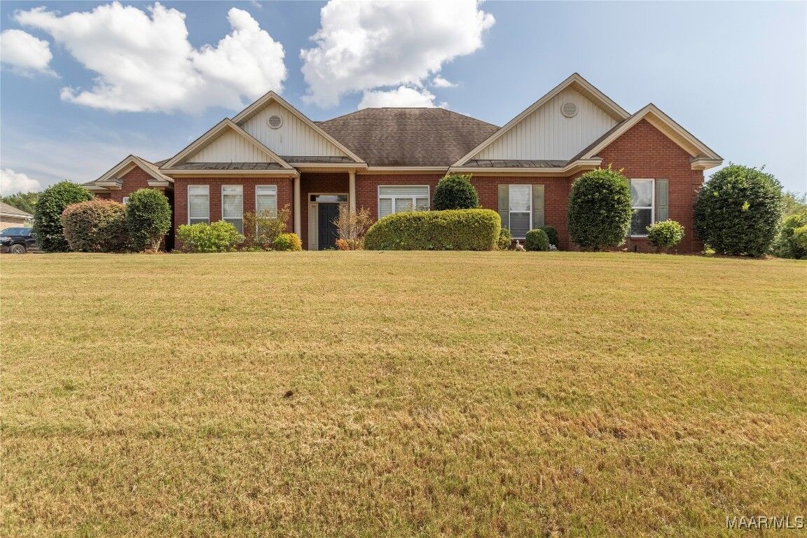Property Photo:  232 Loch Ridge  AL 36092 