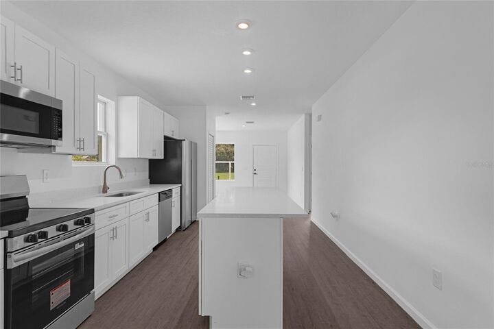 Property Photo: 2229 Randall Street FL 32771