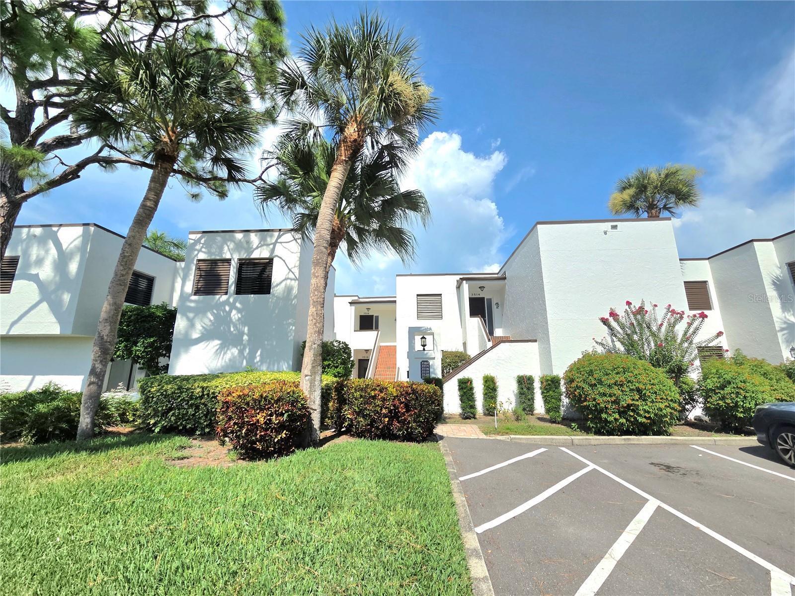 Property Photo: 3516 Richwood 51 FL 34235