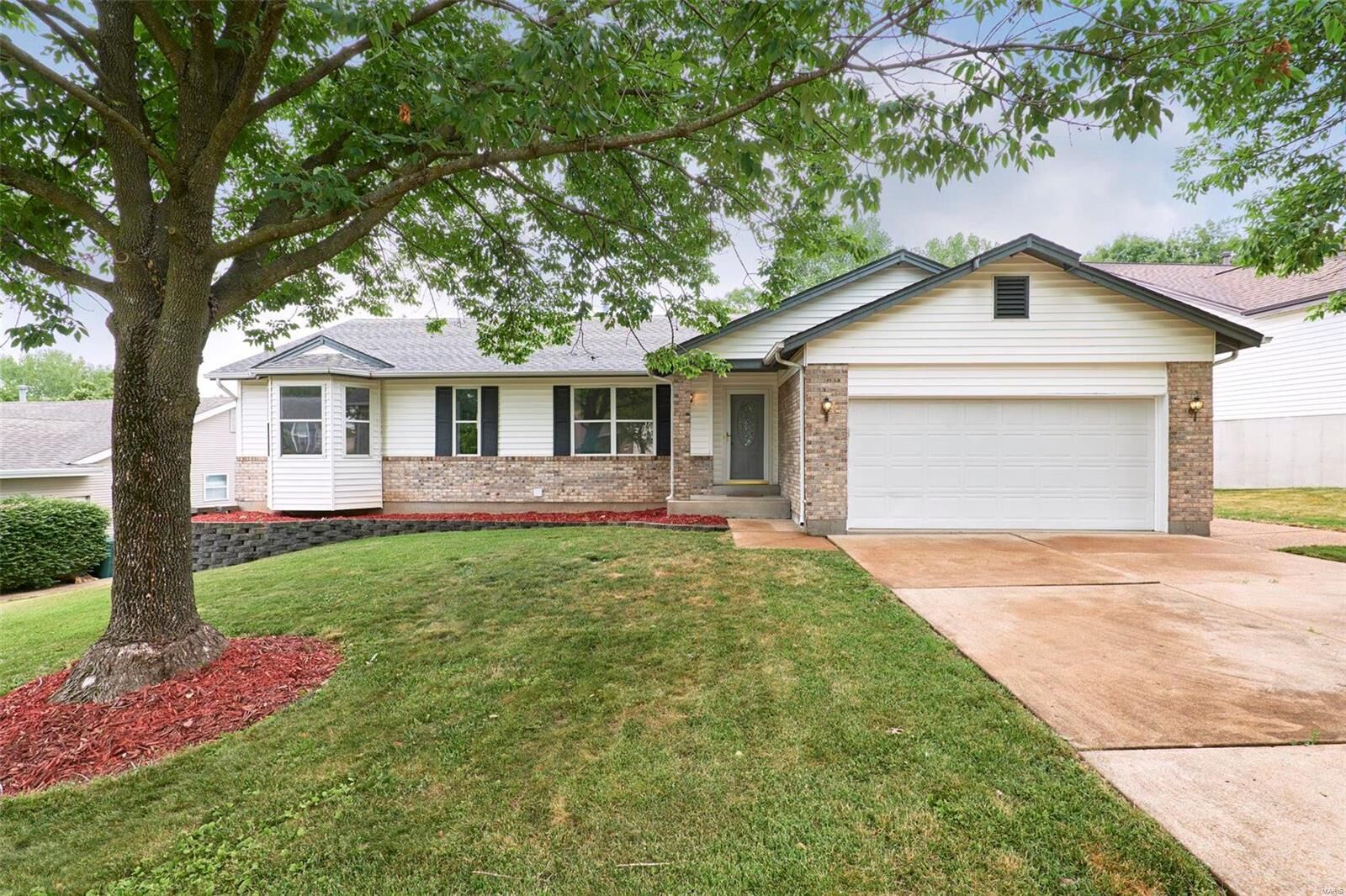 Property Photo: 1726 San Martin Drive MO 63026