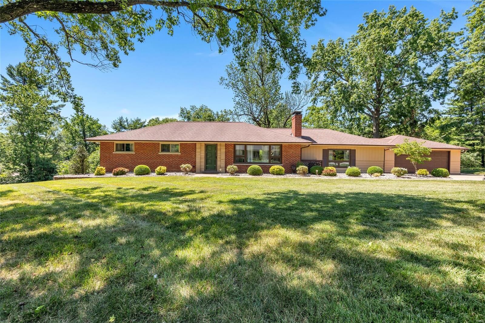 Property Photo: 20 Beaver Drive MO 63141