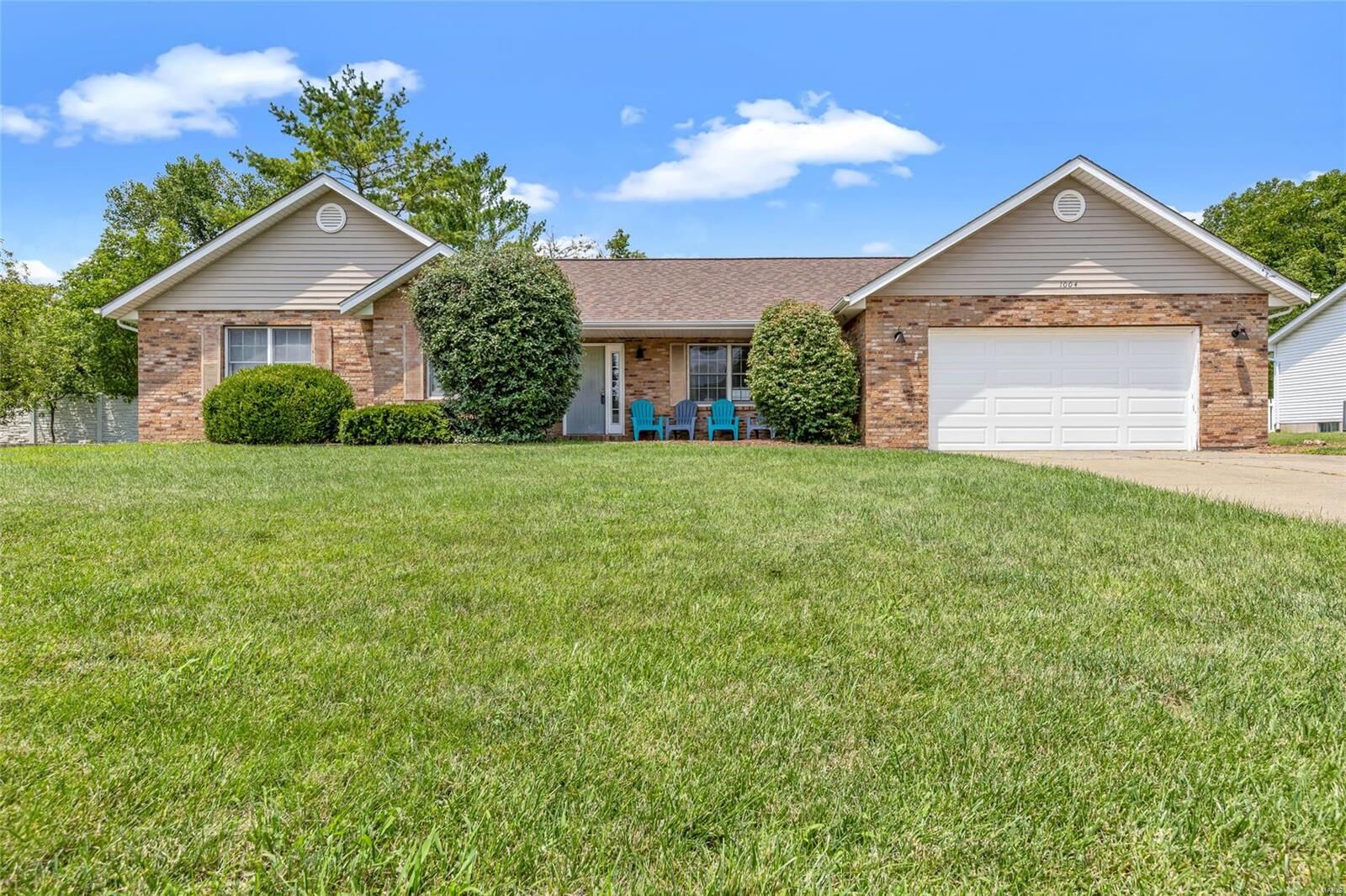 Property Photo:  1004 Bradington Court  IL 62236 