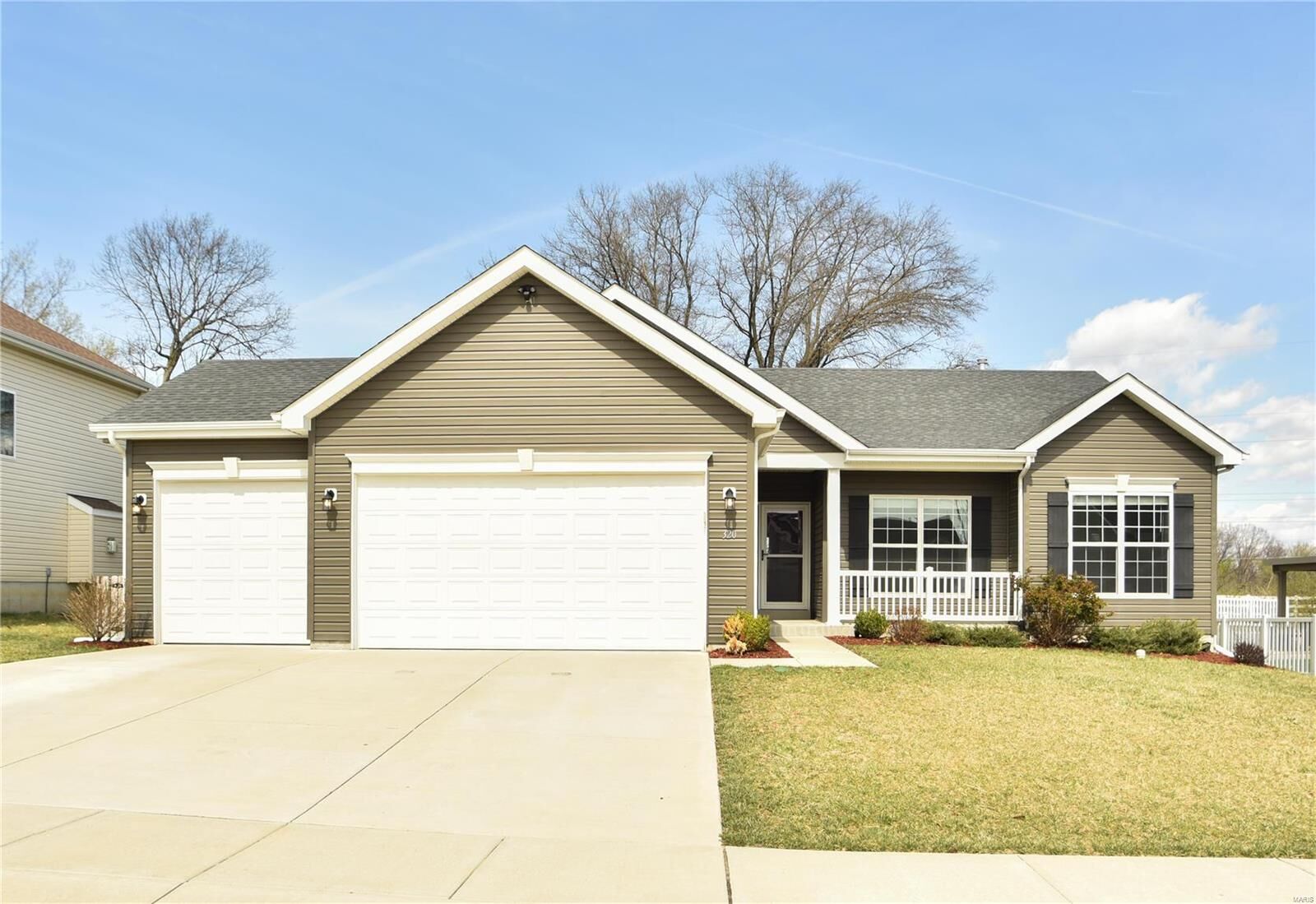 Property Photo: 320 Narrowleaf Lane MO 63366