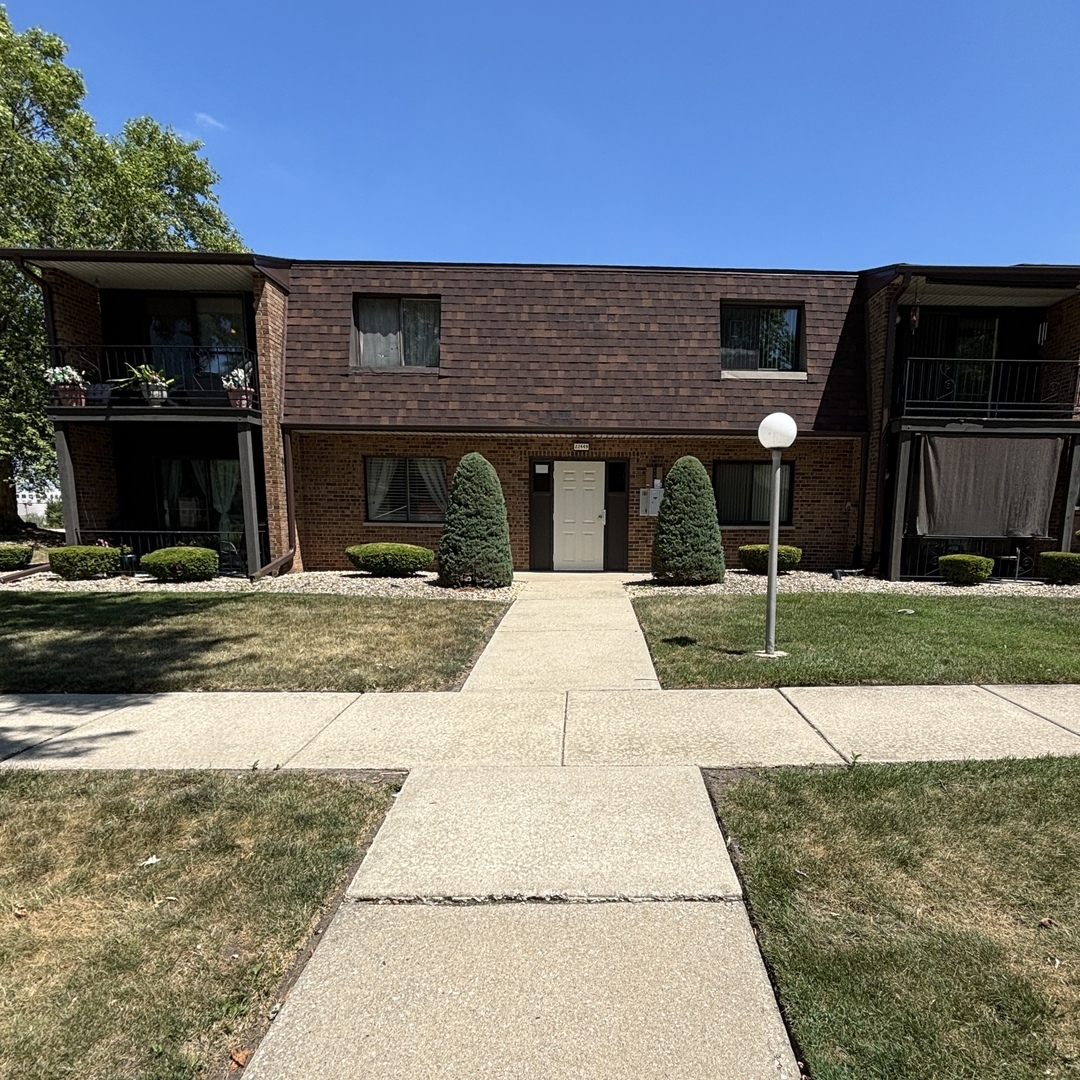 Property Photo:  22449 Pleasant Drive 11  IL 60471 