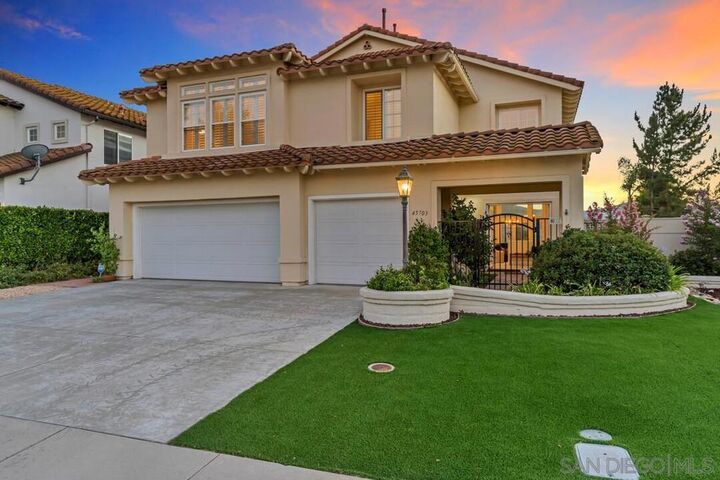 45703 Calle Ayora  Temecula CA 92592 photo