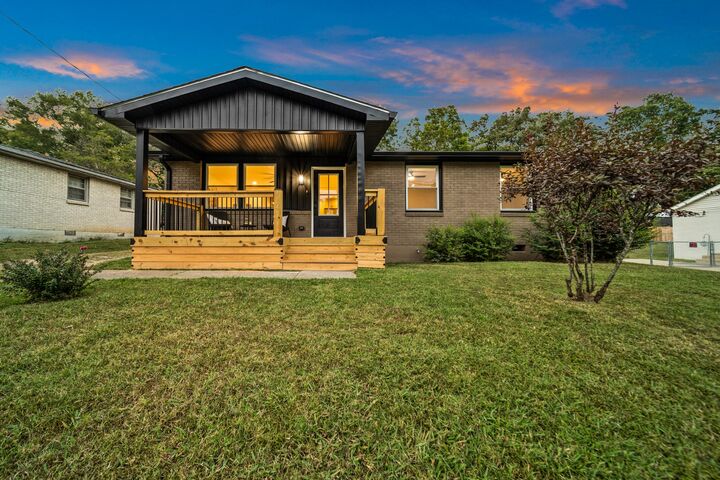 132 Schrader Heights Dr  Dickson TN 37055 photo